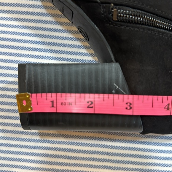 Libby Edelman SUEDE HEELED BOOTS size 9 - Picture 8 of 9